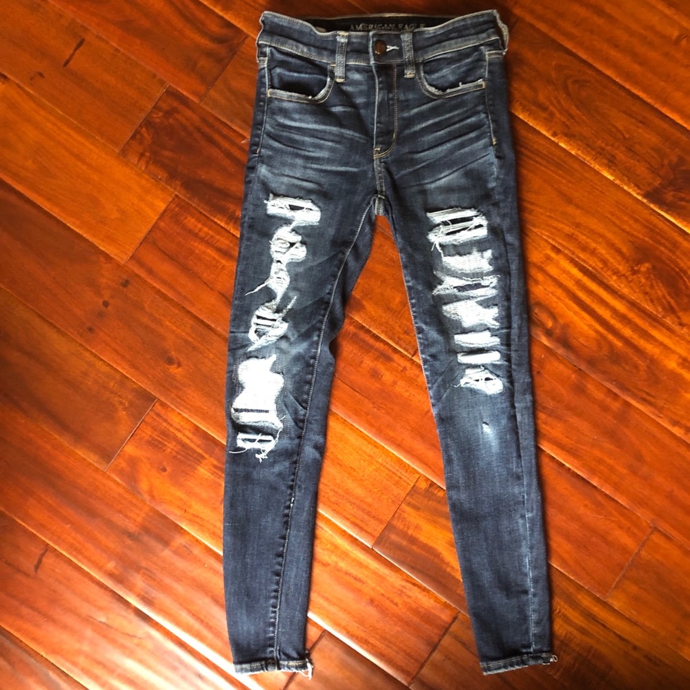 American Eagle skinny jeans